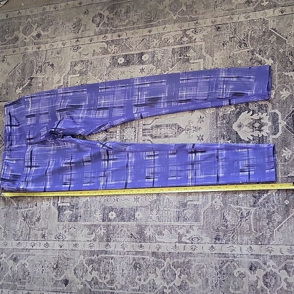 Yoga leggings - Picture 3 of 10